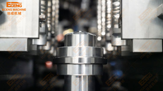 Automatyczna maszyna do wydmuchiwania PET z 4 wnękami Maszyna do produkcji butelek szamponu o pojemności 150 ml