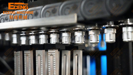 Automatyczna maszyna do wydmuchiwania butelek o dużej prędkości K4 Prędkość pojedynczej formy 2500BPH