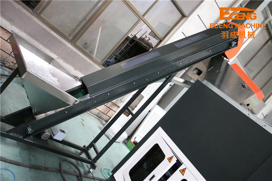 Eceng Okrągła maszyna do wydmuchiwania preform PET DELTA PLC Contorl Butelka do ust o średnicy 30 mm