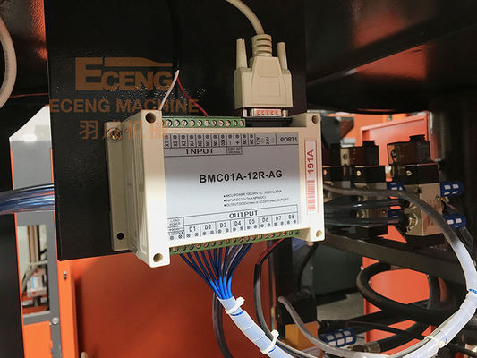 Półautomatyczna maszyna do rozdmuchiwania butelek 16KW 200 ml 500 ml 1 litr rozdmuchu